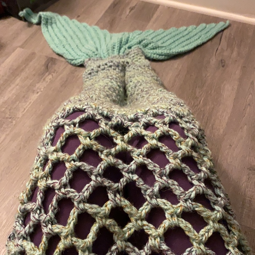 Mermaid tail knitted blanket